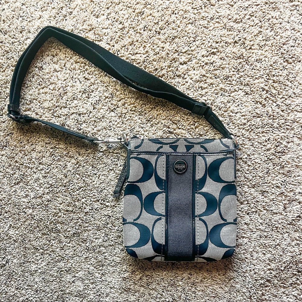 Black and gray Coach crossbody